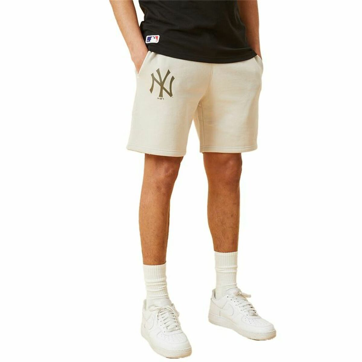 Pantaloni Corti Sportivi da Uomo New Era MLB Seasonal Team New York Beige