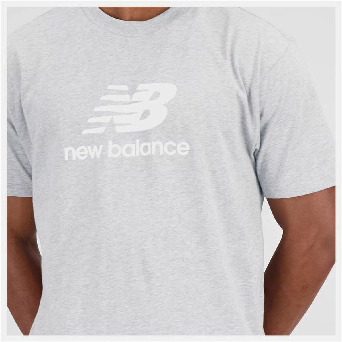 Maglia a Maniche Corte Uomo New Balance Essentials Grigio