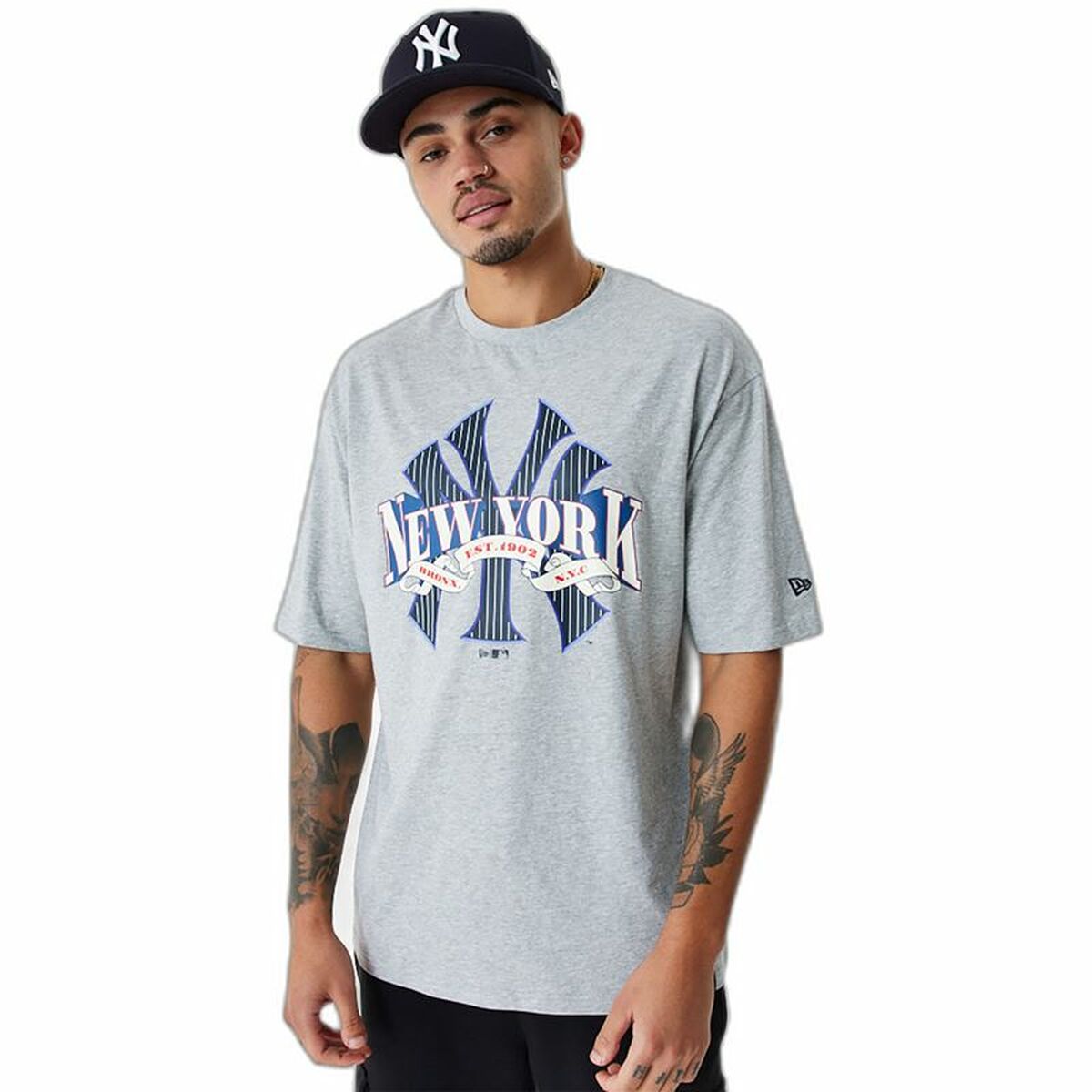 Maglia a Maniche Corte Uomo New Era MLB Arch Graphic New York Yankees Grigio chiaro