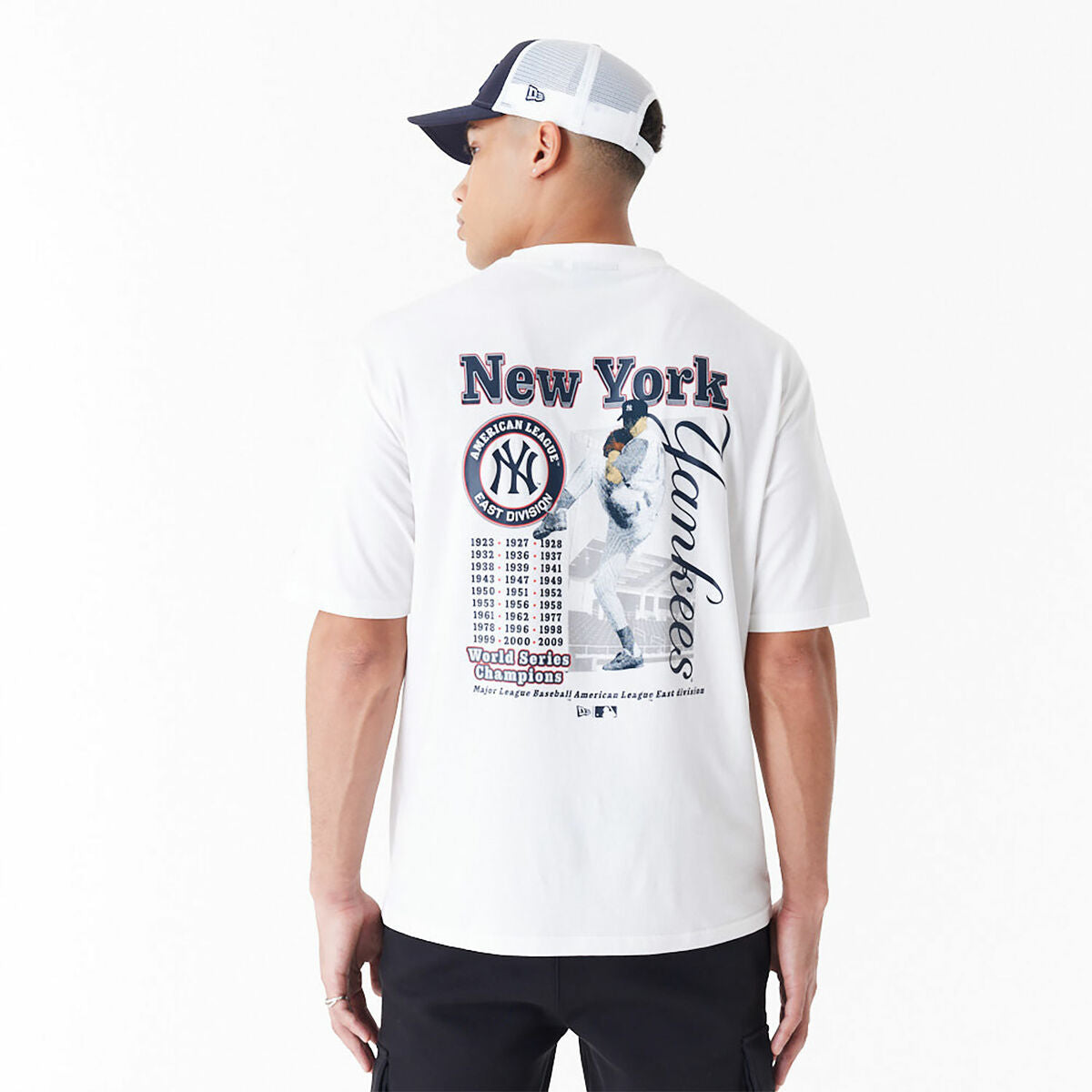 Maglia a Maniche Corte Uomo New Era MLB PLAYER GRPHC OS TEE NEYYAN 60435538 Bianco