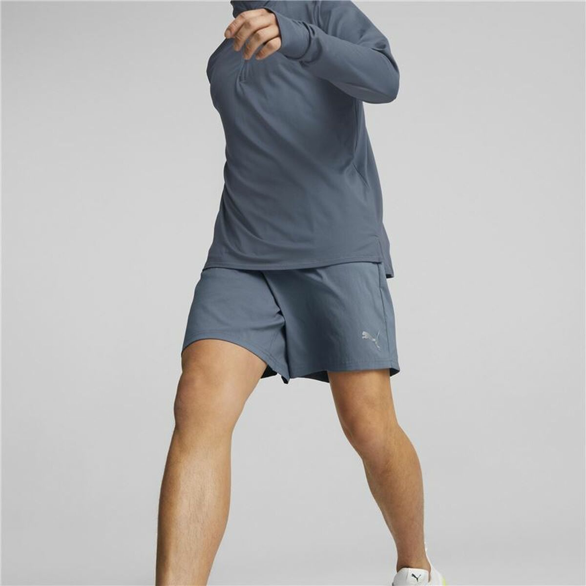 Pantaloni Corti Sportivi da Uomo Puma Favourite 2-in-1 Grigio