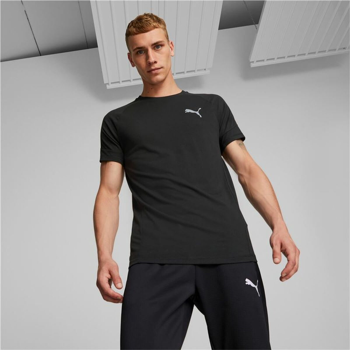 Maglia a Maniche Corte Uomo Puma Evostripe Nero Uomo